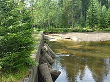 Okolo �ern�ho rybn�ka