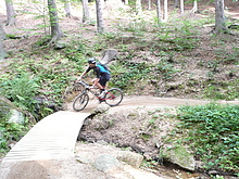 Singltrek pod Smrkem - �erven� + �ern�